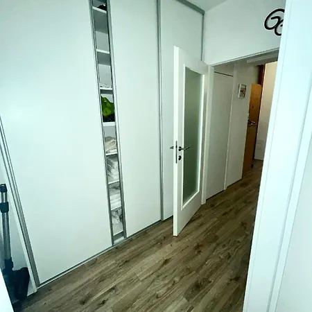 Apartman Izabel's House 4 Six